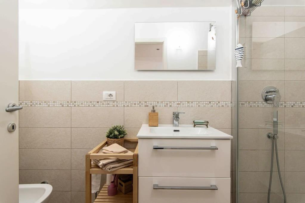 Casa Nel Cuore Della Citta Appartement Rapallo Buitenkant foto