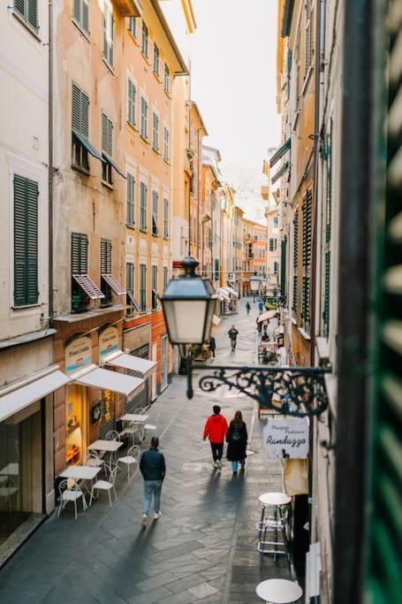 Casa Nel Cuore Della Citta Appartement Rapallo Buitenkant foto